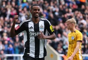 埃迪-豪：想留住伊萨克但并非我能完全掌控，仍没收到对他的报价