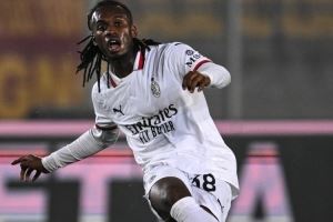 隆戈：米兰21岁中场邦多即将租借克雷莫纳，对方承担全额薪水