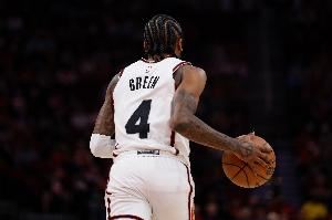 杰伦-格林：正在加练中距离 对手一直在限制我的三分和篮下出手